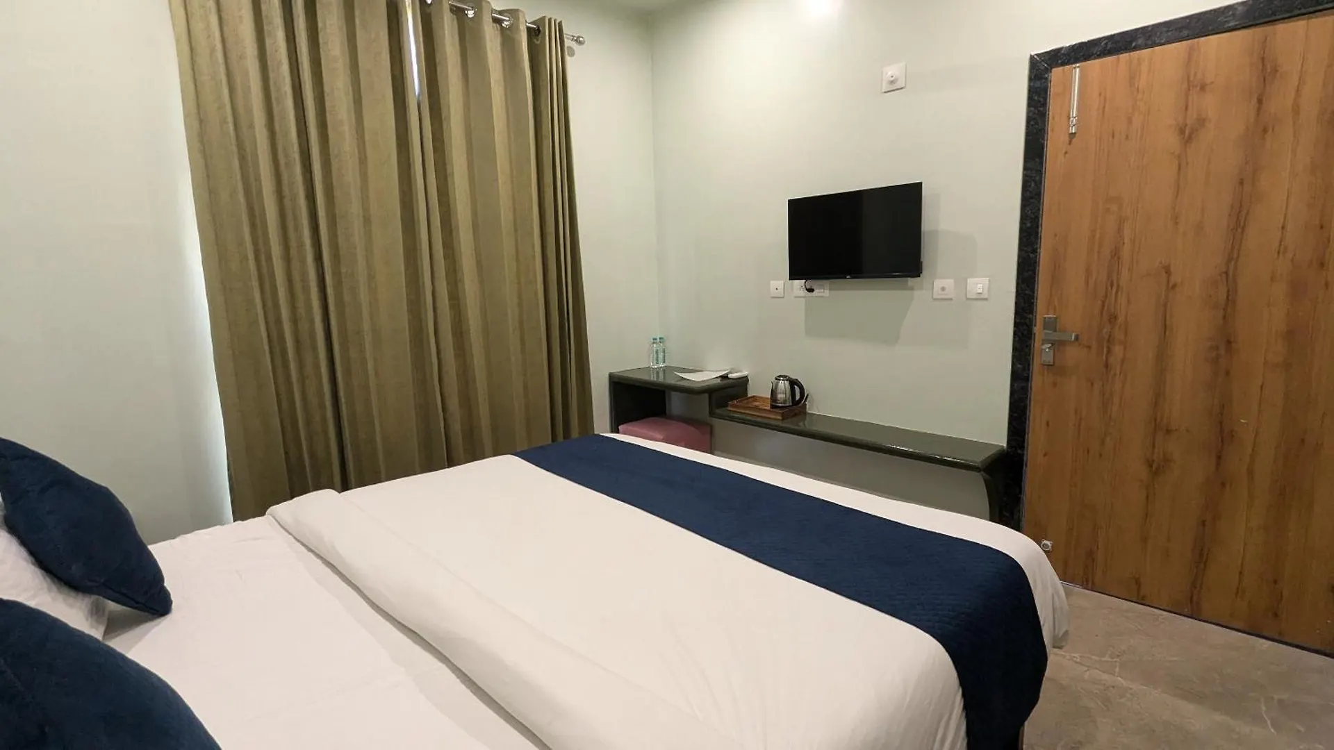 Maha Raas A Unit Of Raas Leela Hotels And Resort Udaipur